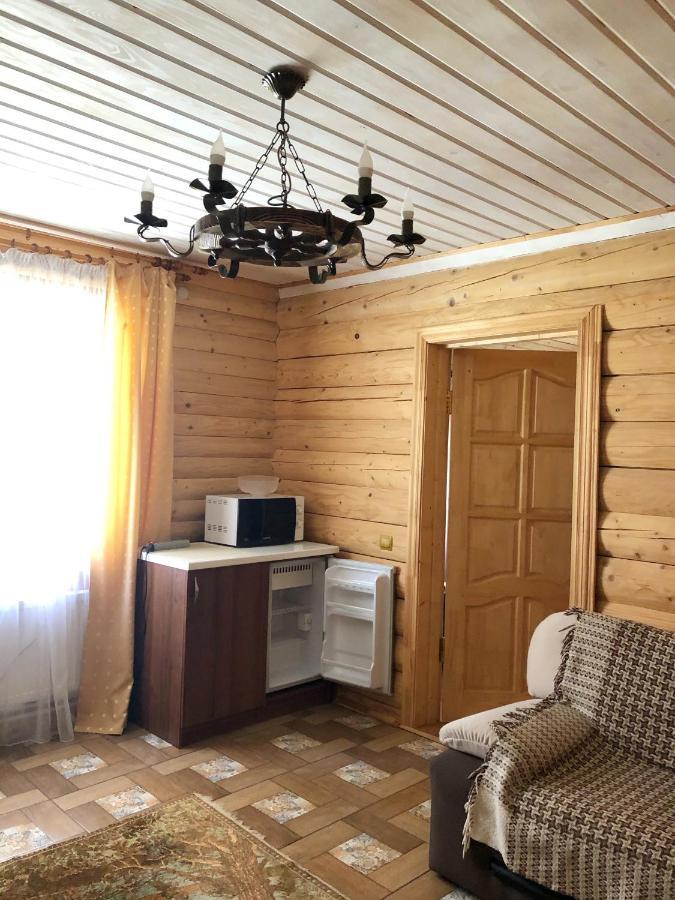 Hotel Karpatska Mria Jaremče Esterno foto